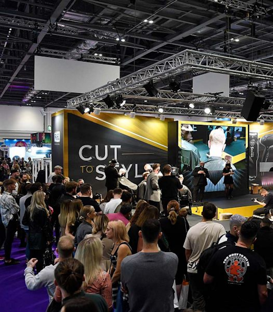 Salon International