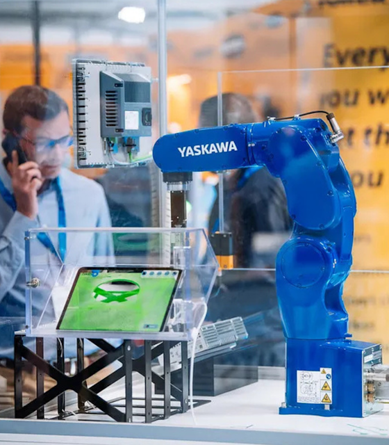 Design & Engineering Expo Machine