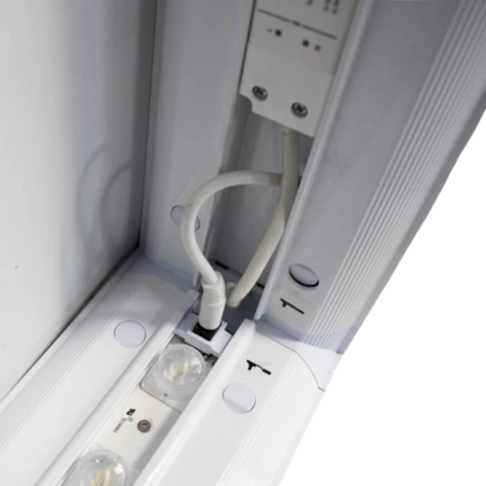 LumaLight GO Curved - Quick Assembly, Lightweight and Integrated Power