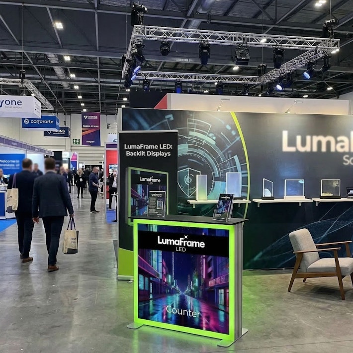 Lumaframe Counter Exhibition Image