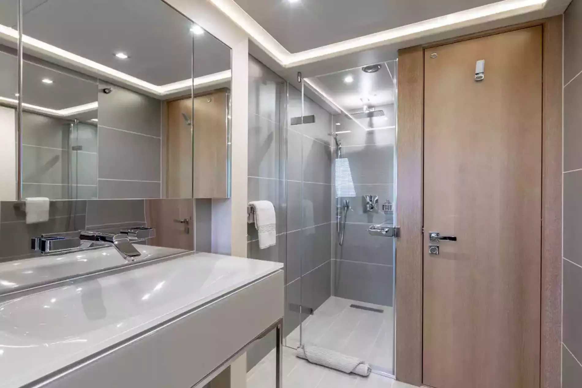 Interior - 15/20