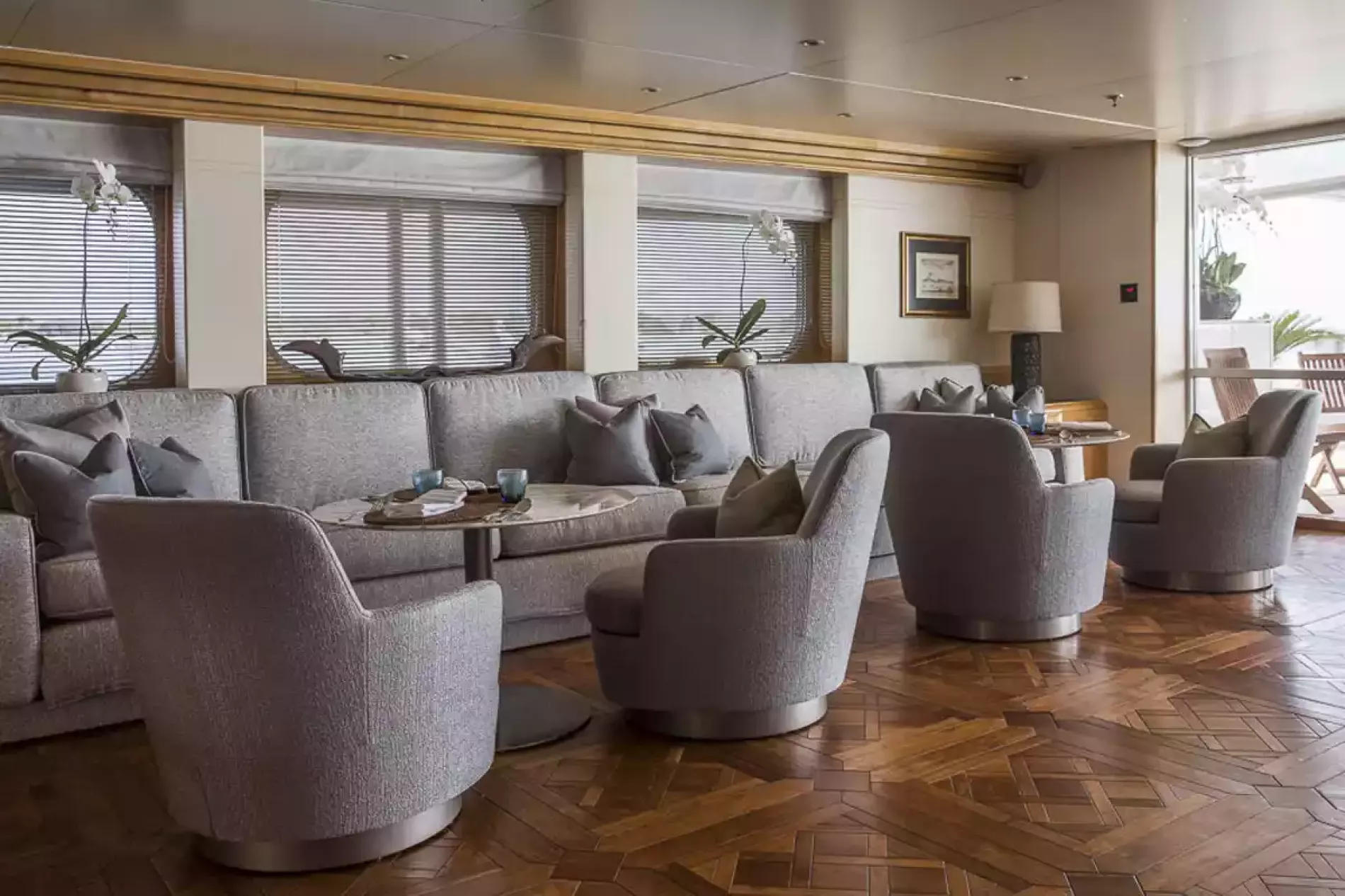 Interior - 3/12