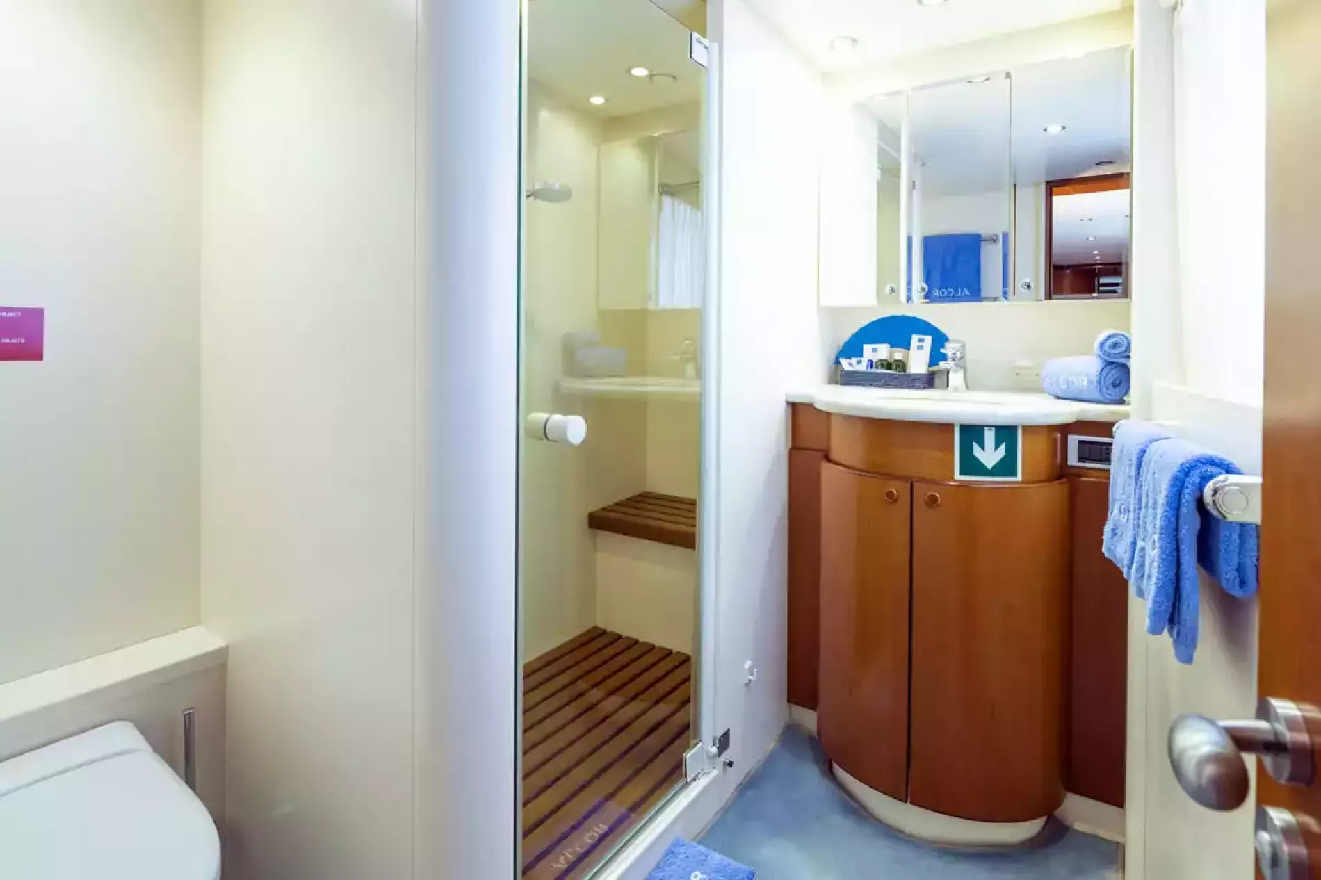 Interior - 14/16