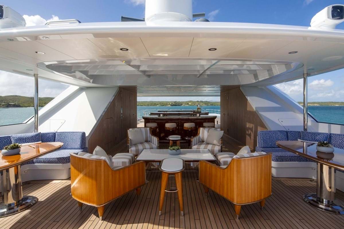 Exterior - 18/20
