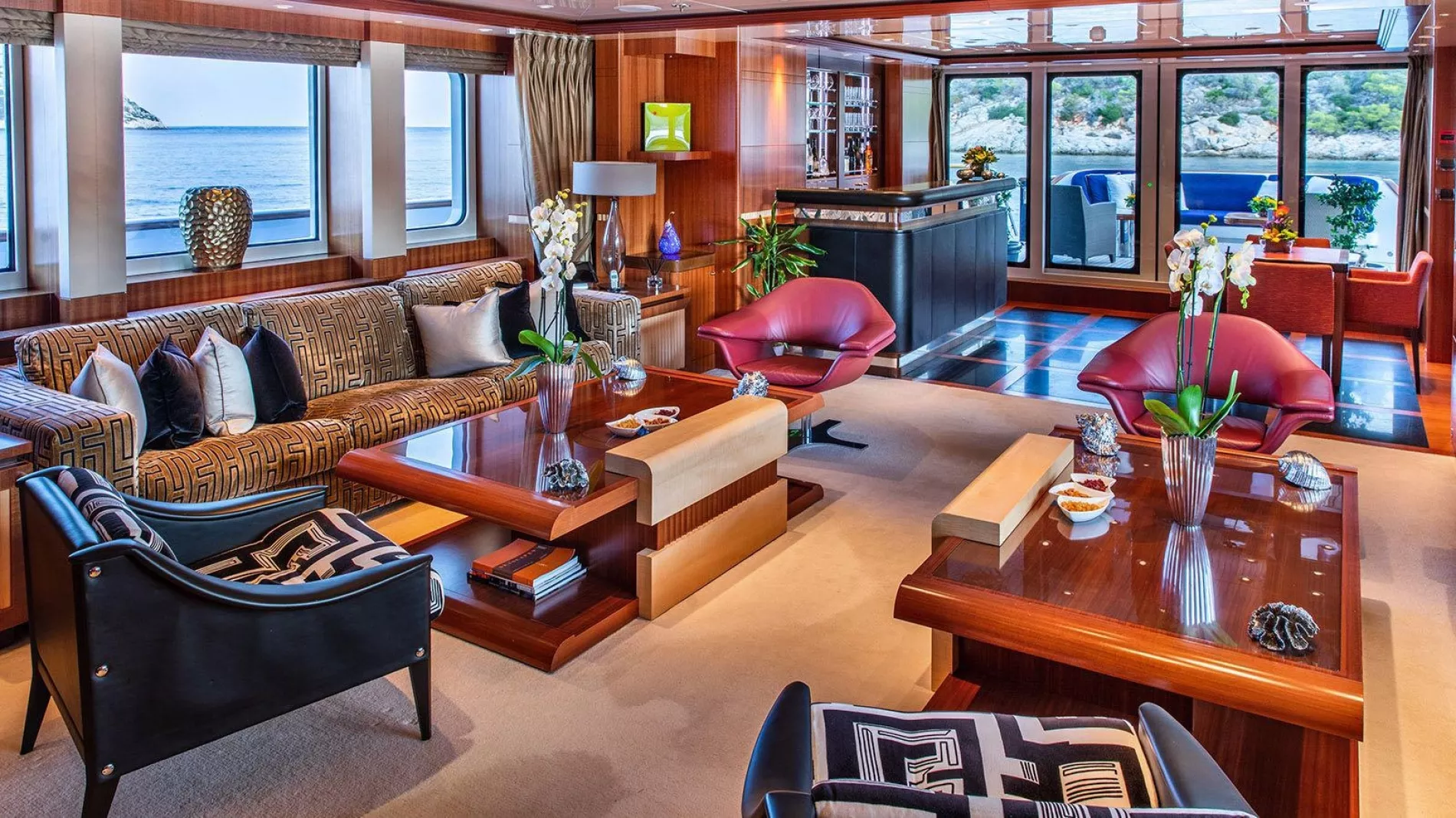Interior - 2/25