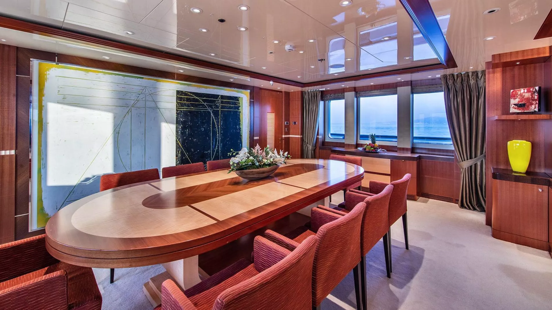 Interior - 6/25