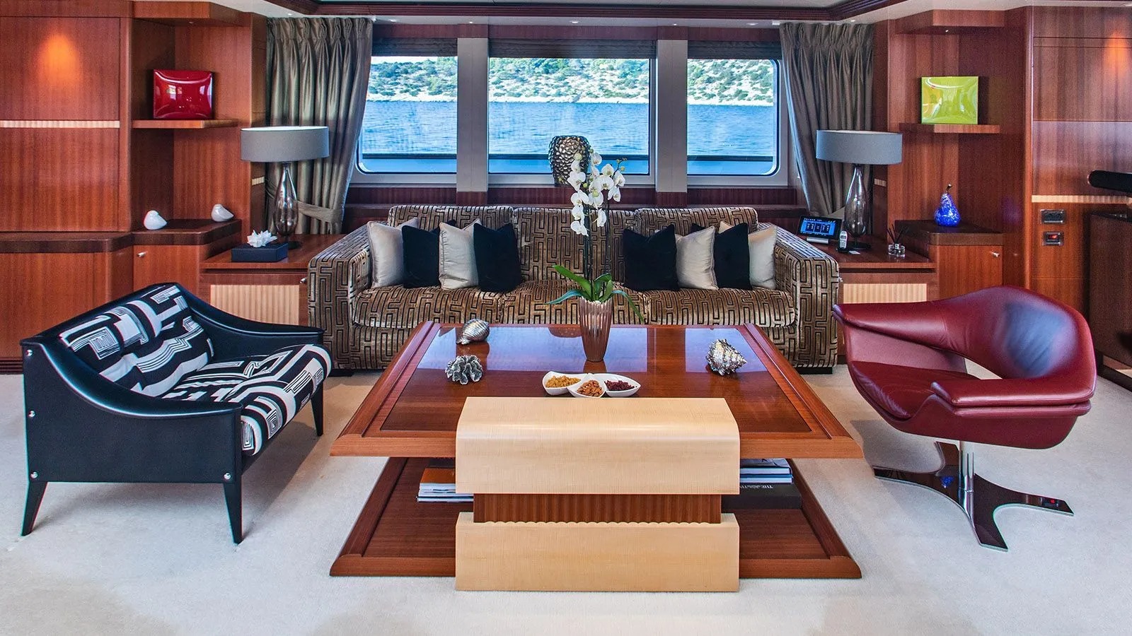 Interior - 7/25