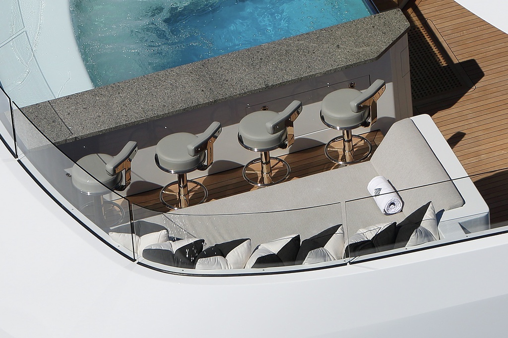 Exterior - 13/21