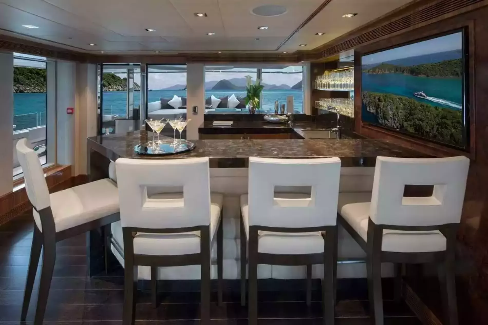 Interior - 8/24