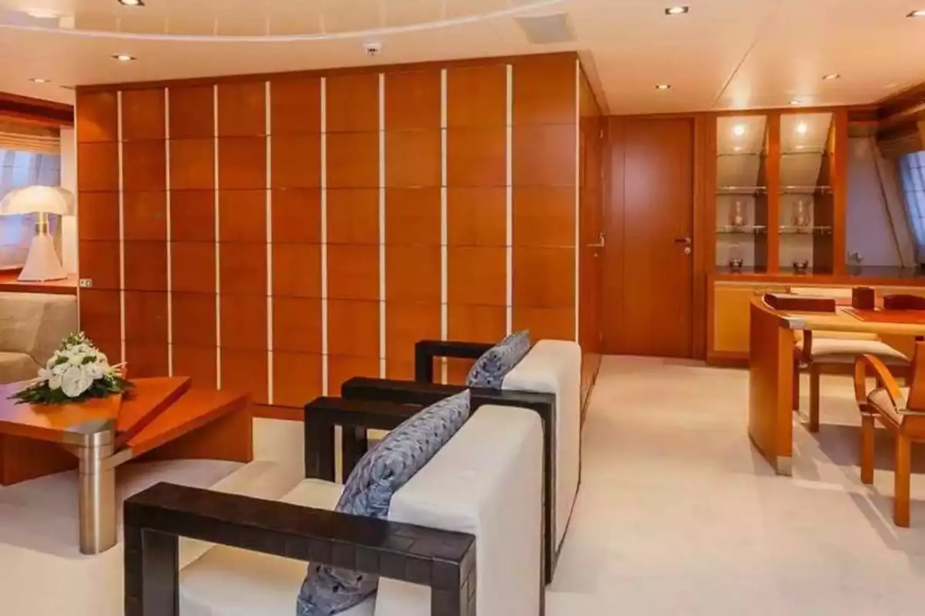 Interior - 3/25