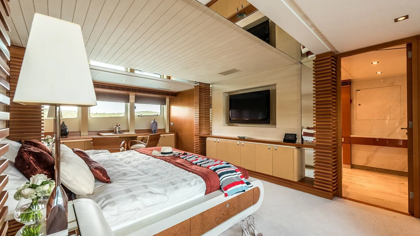 Interior - 8/25