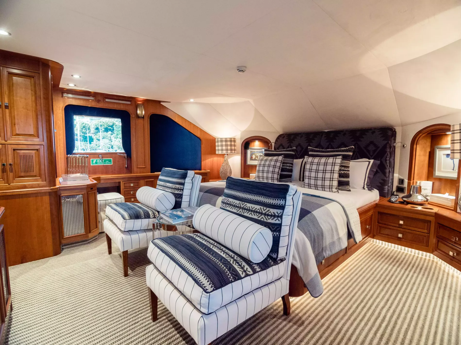 Interior - 6/15