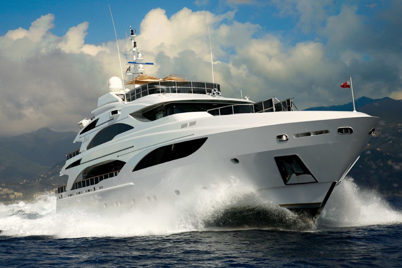 Exterior - 3/33