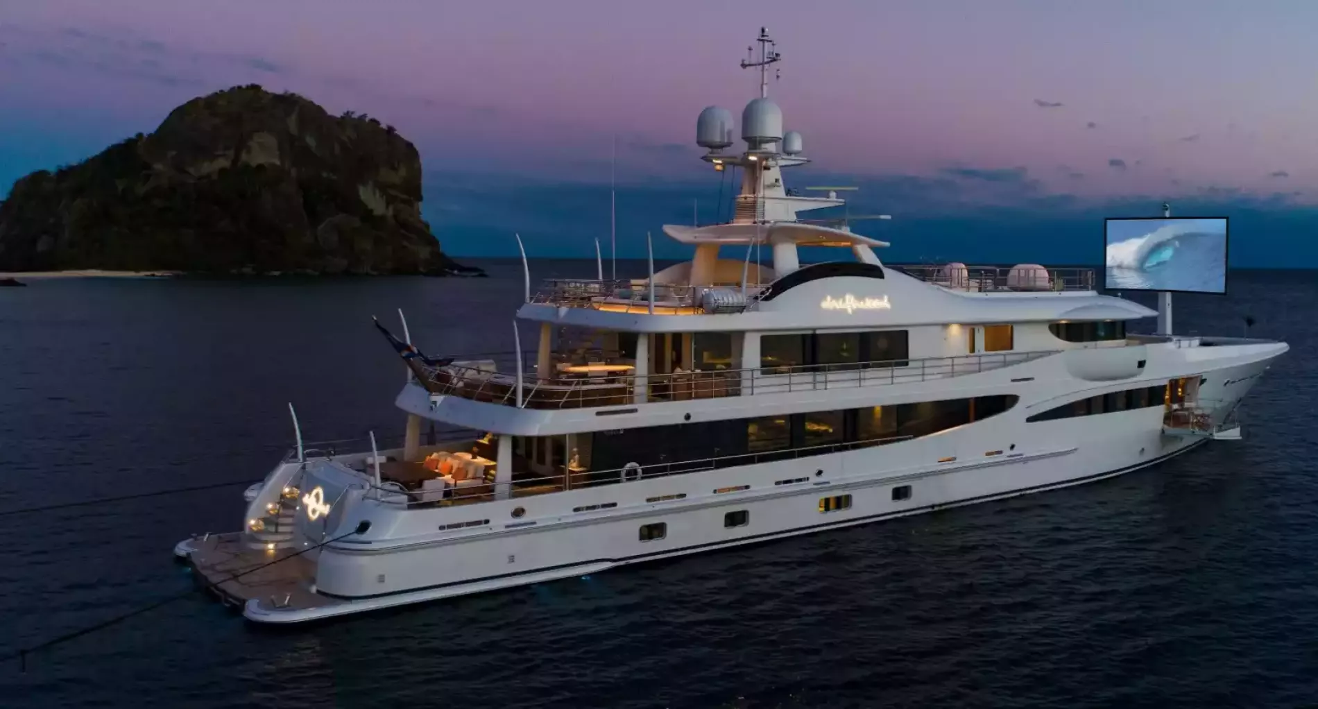 Exterior - 2/25