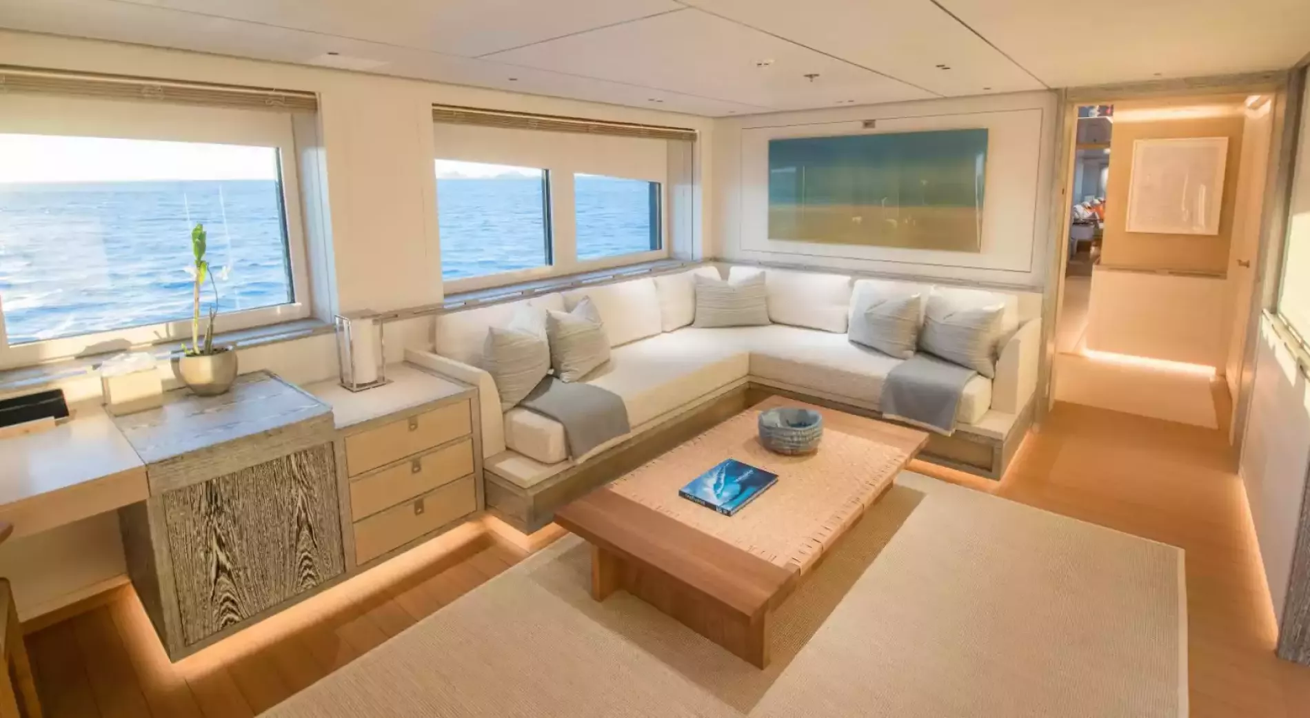 Interior - 3/25