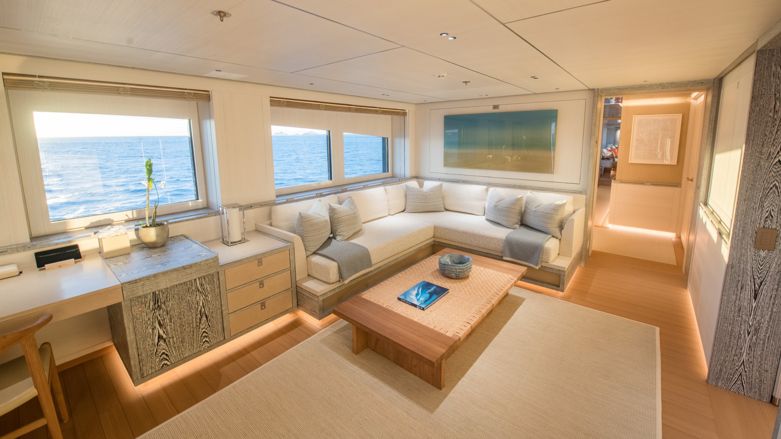 Interior - 4/25