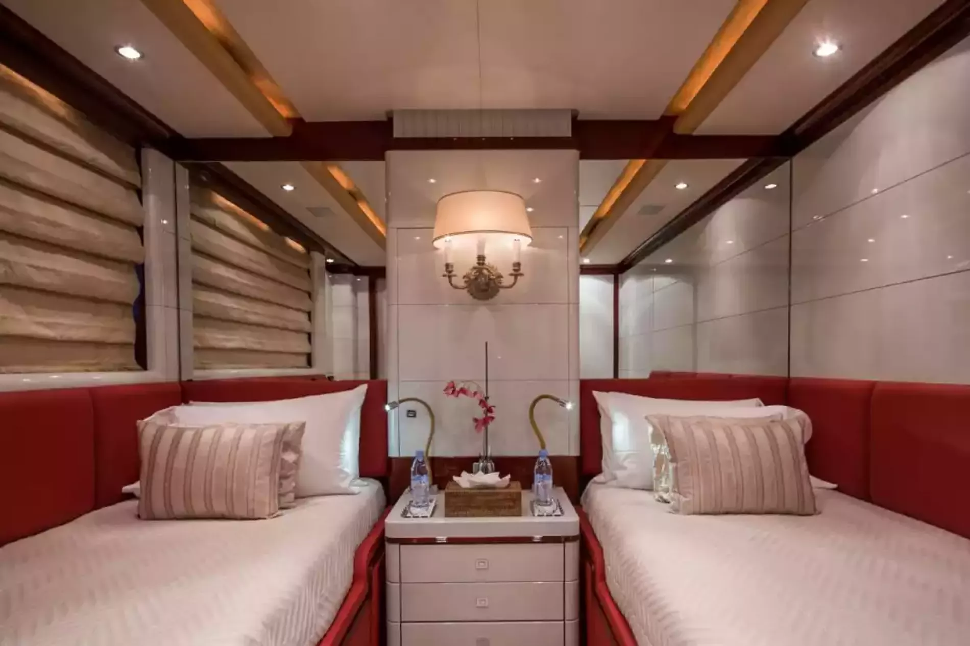 Interior - 15/26
