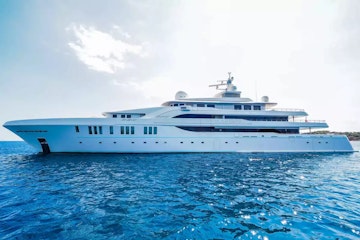 super yacht charter