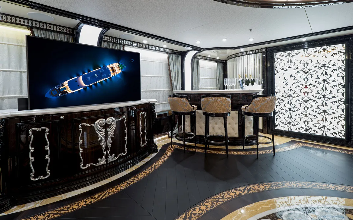 Interior - 7/36