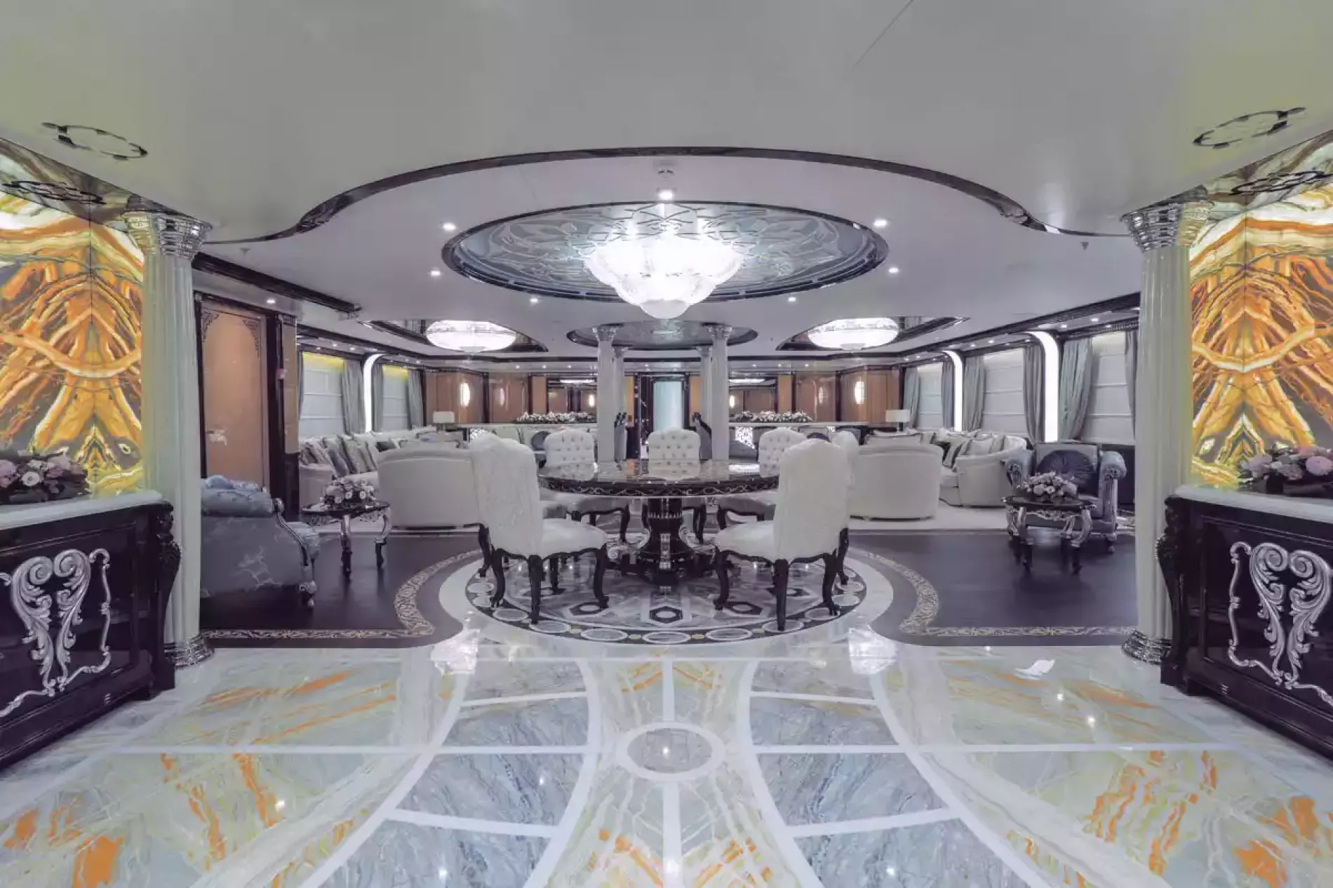 Interior - 13/36