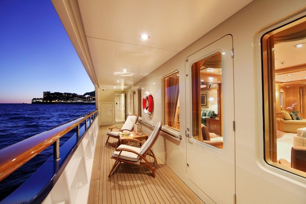 Exterior - 35/49