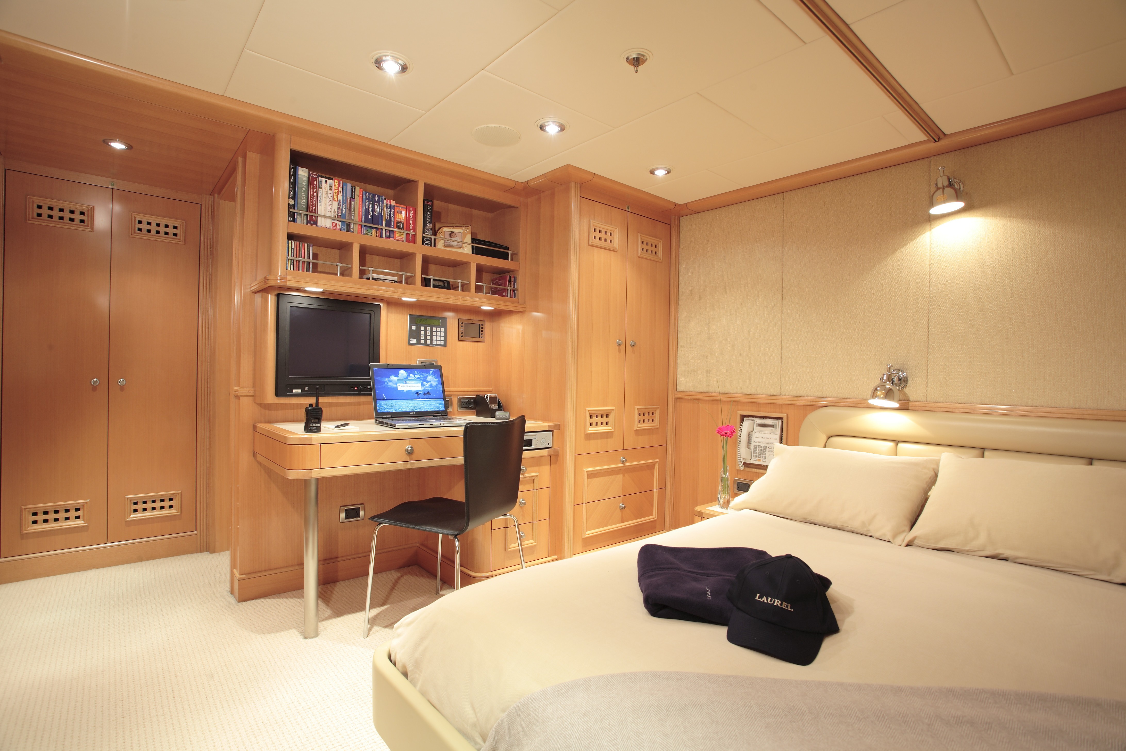 Interior - 52/68
