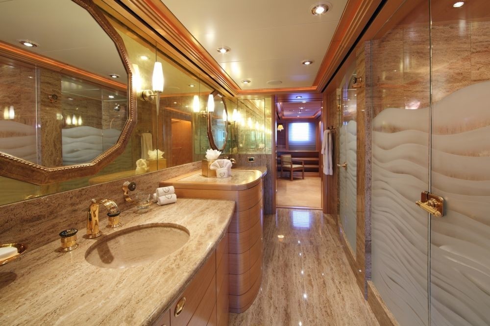 Interior - 60/68