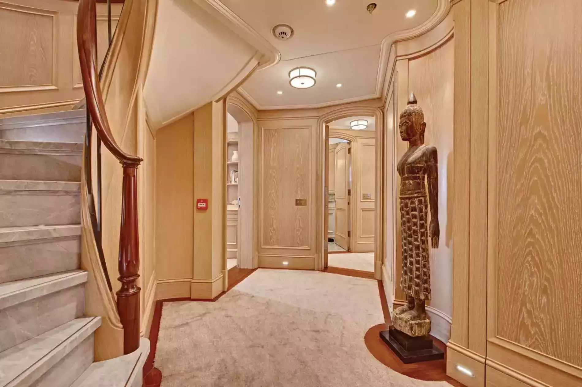 Interior - 11/29