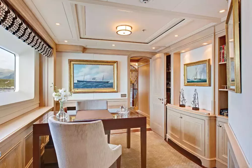 Interior - 13/29