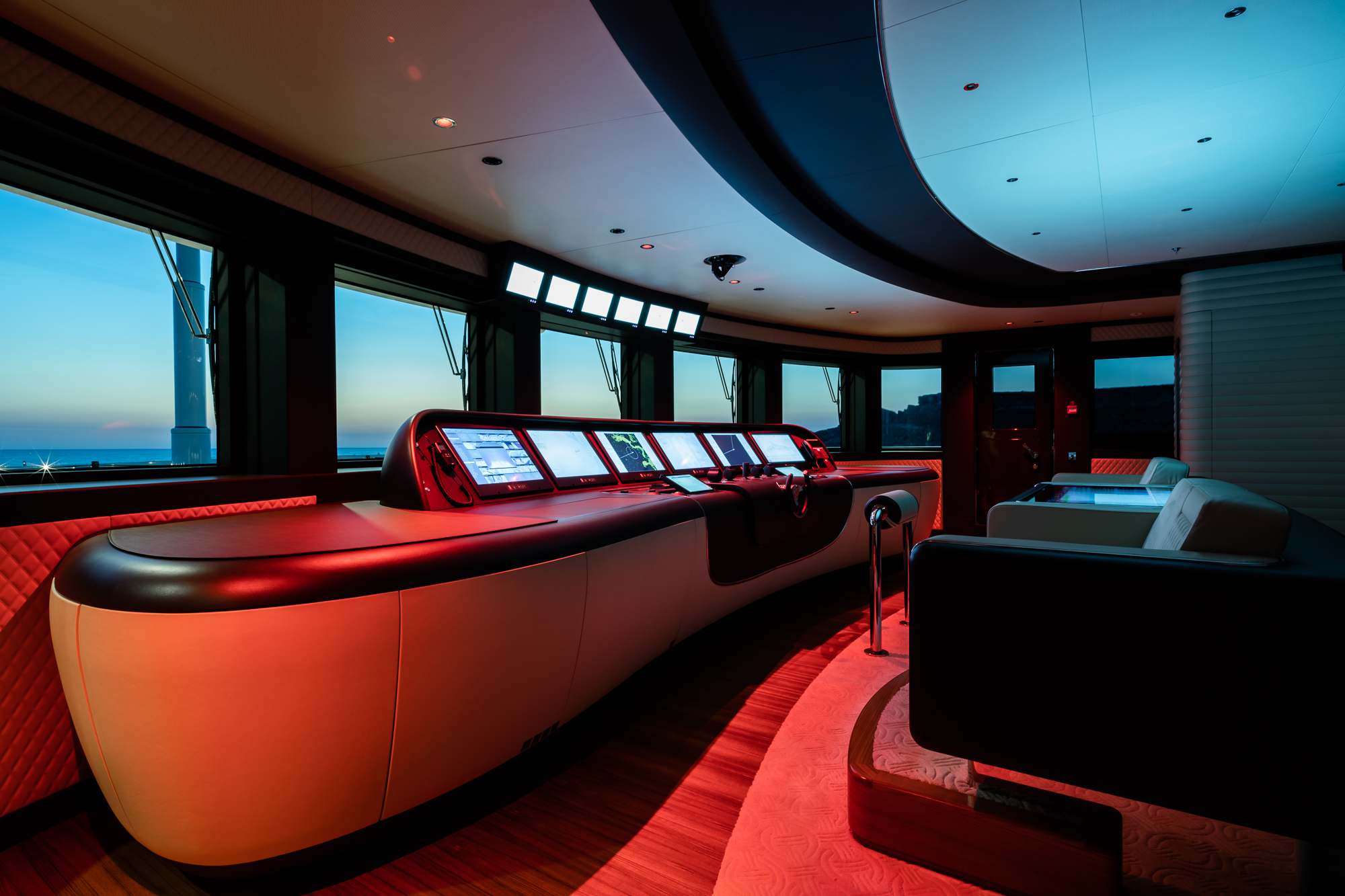 Interior - 12/13
