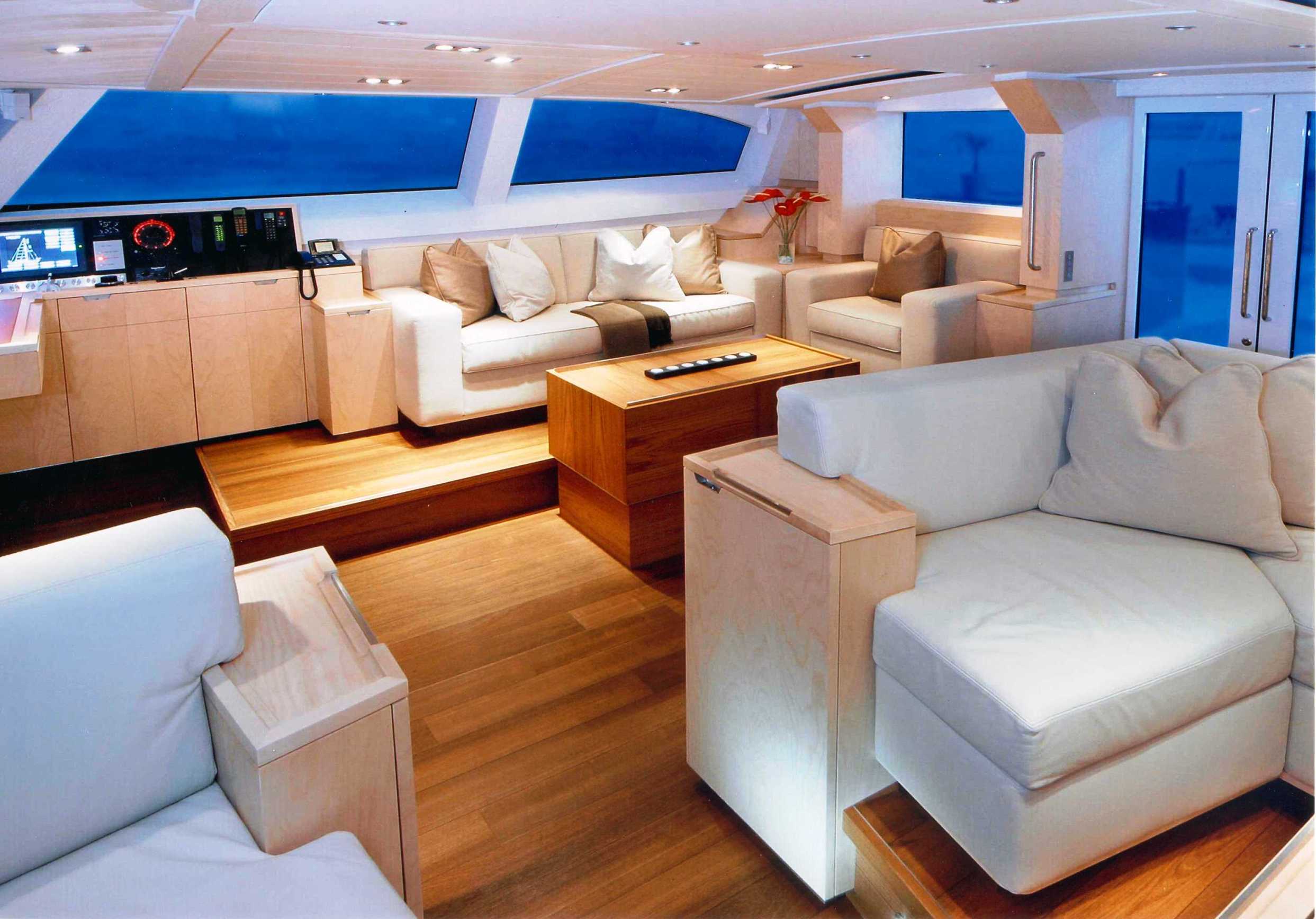 Interior - 9/37