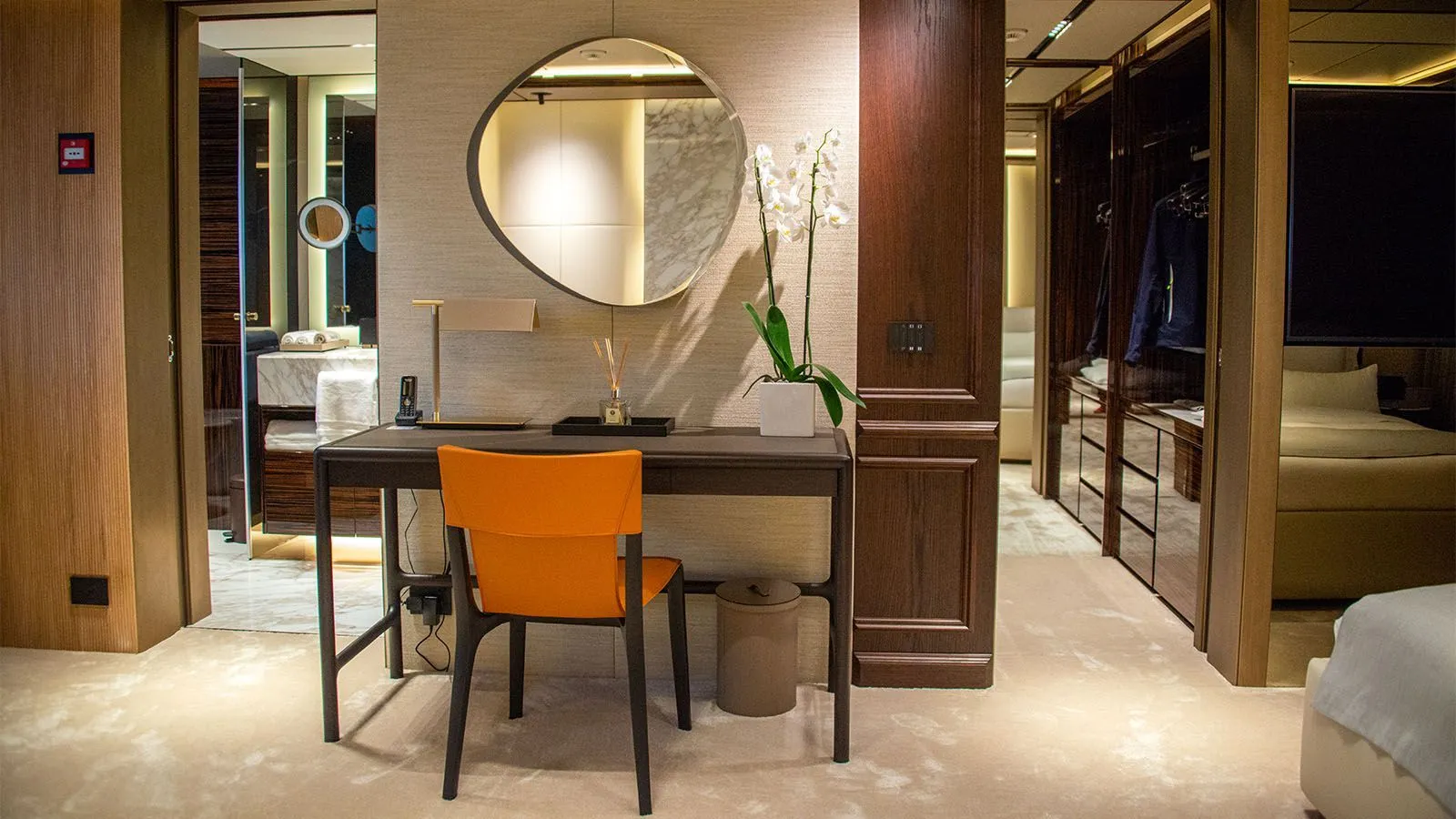 Interior - 25/34