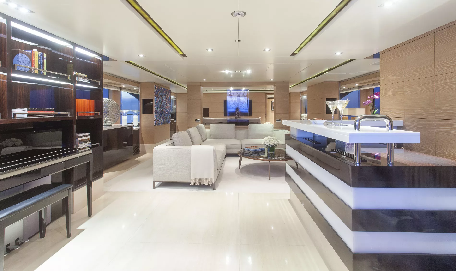 Interior - 0/20