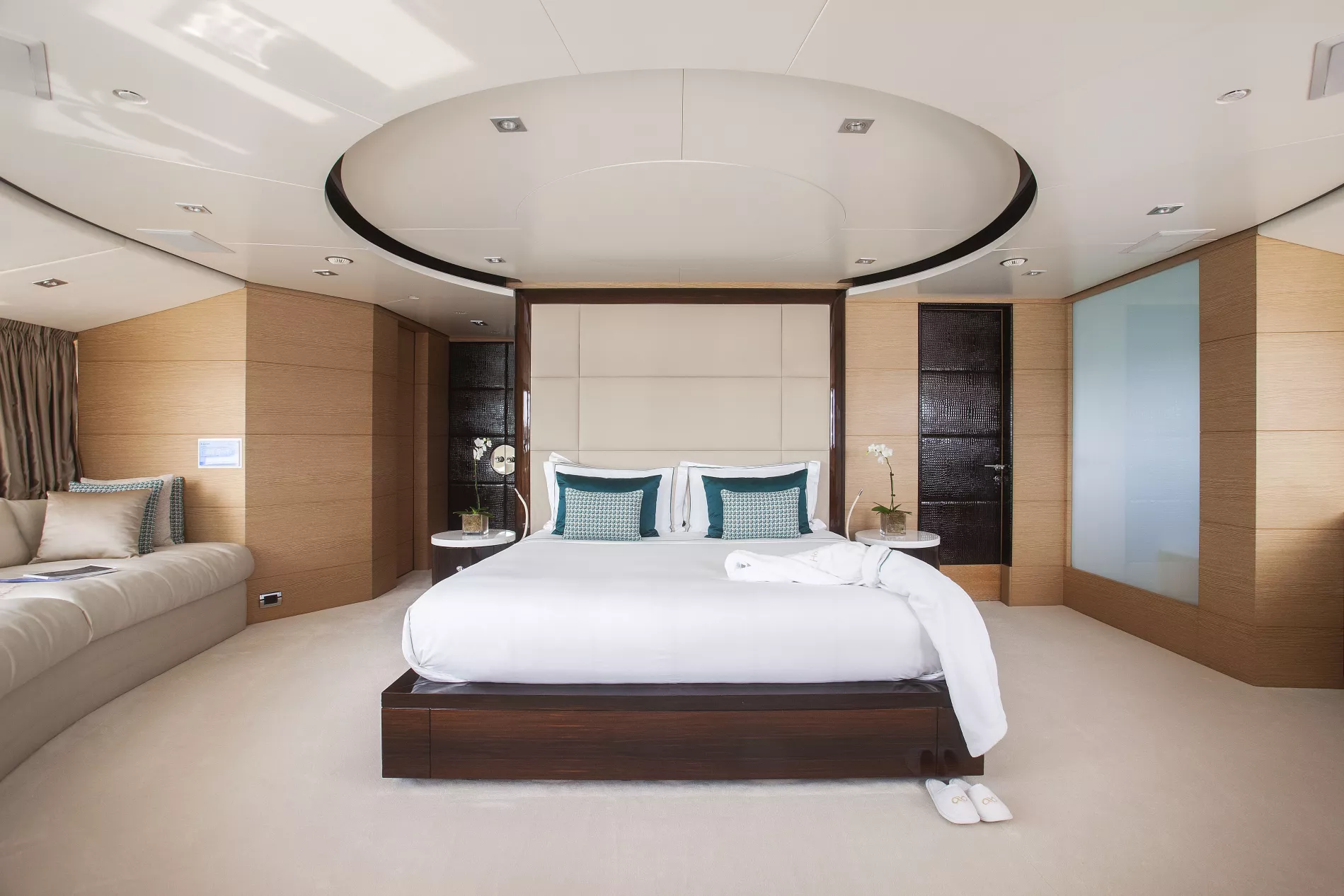 Interior - 8/20