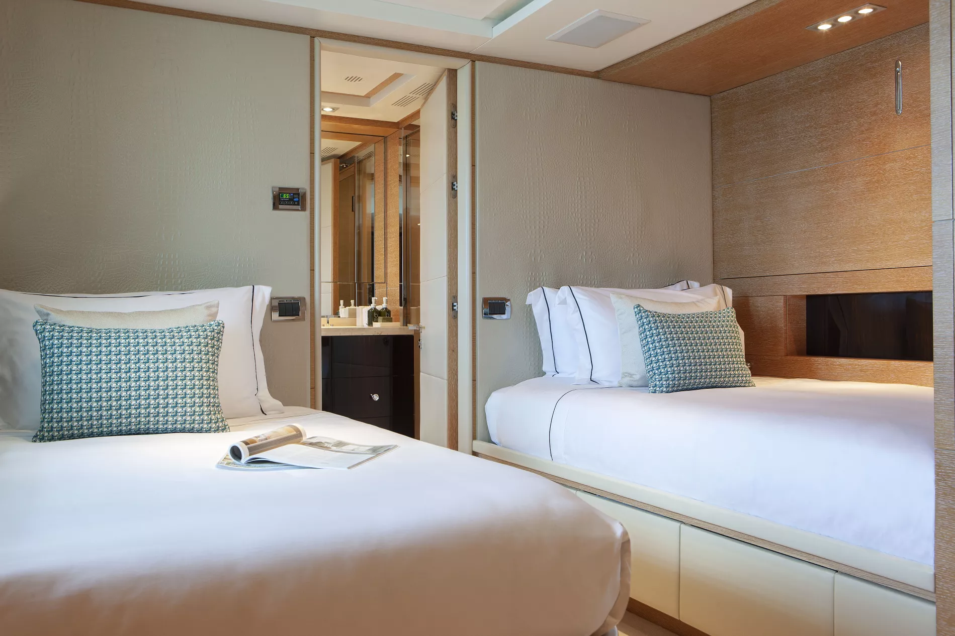 Interior - 17/20
