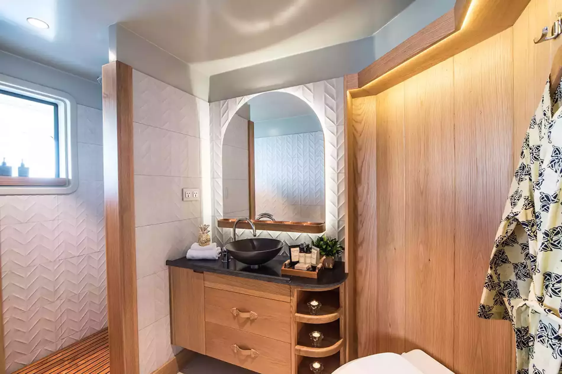 Interior - 15/20