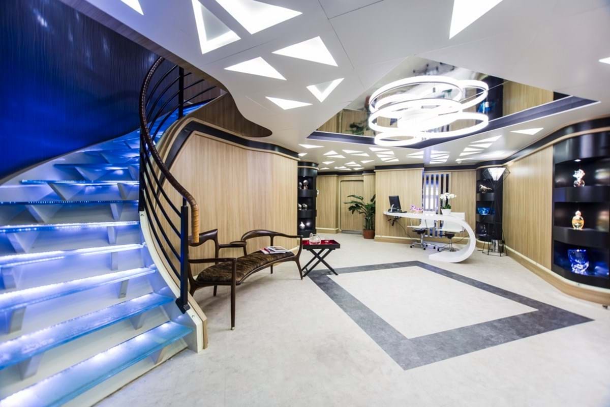 Interior - 33/42
