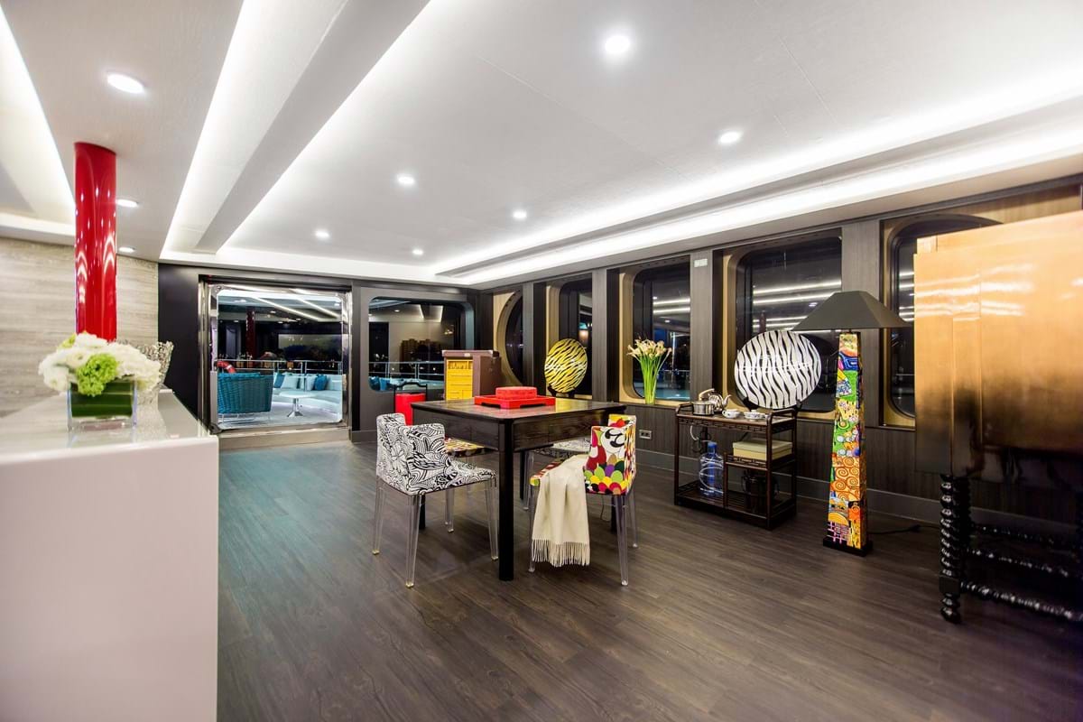 Interior - 35/42