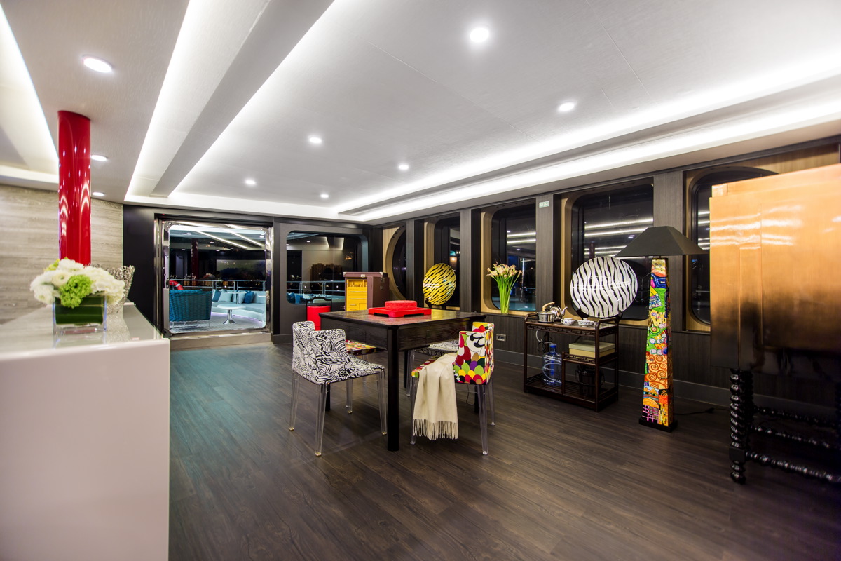 Interior - 36/42