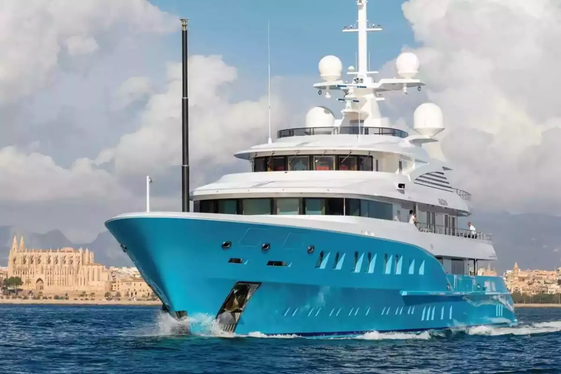 Exterior - 0/21