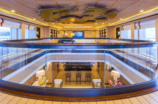 Interior - 4/42