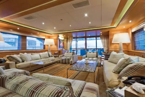 Interior - 3/15