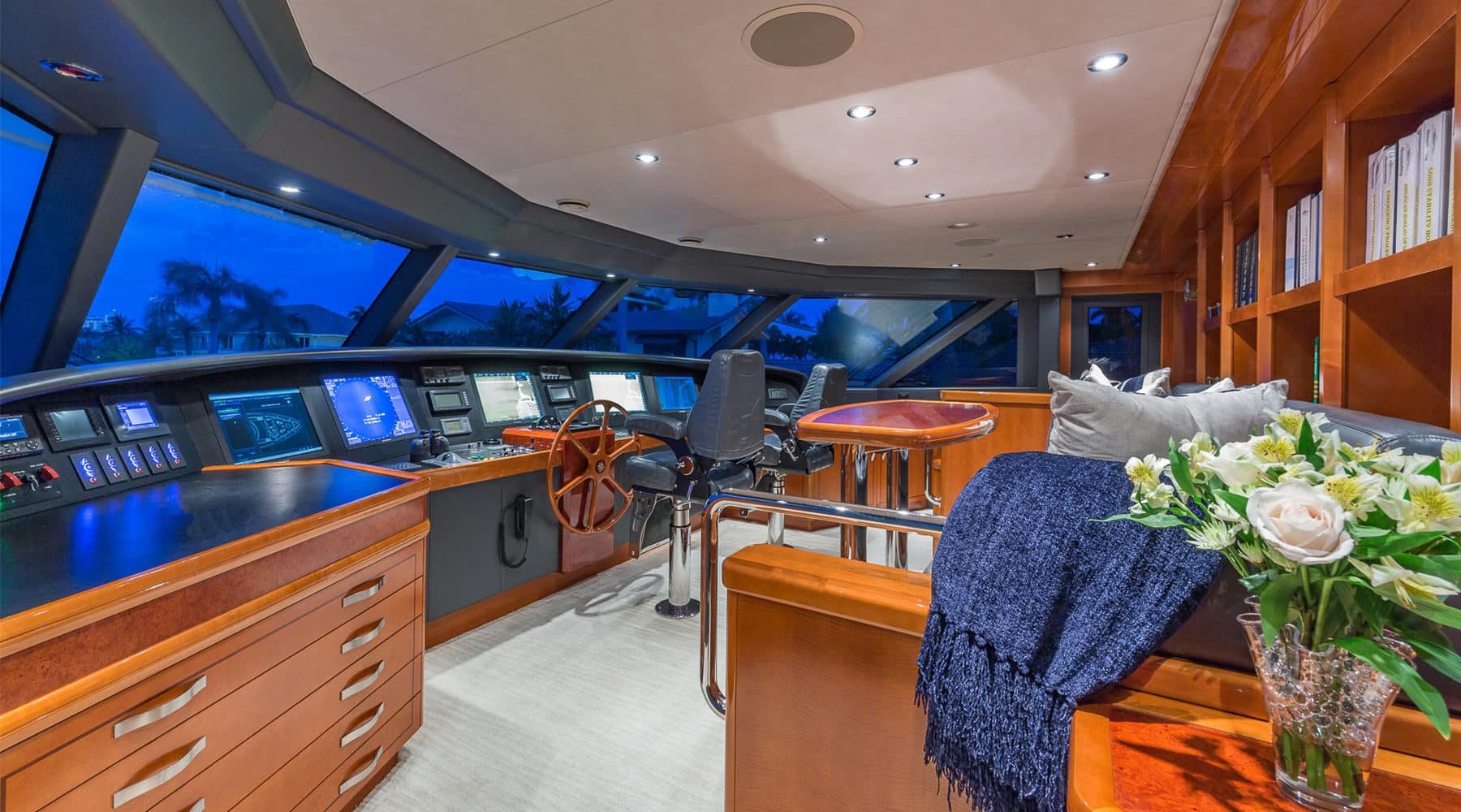 Interior - 24/27
