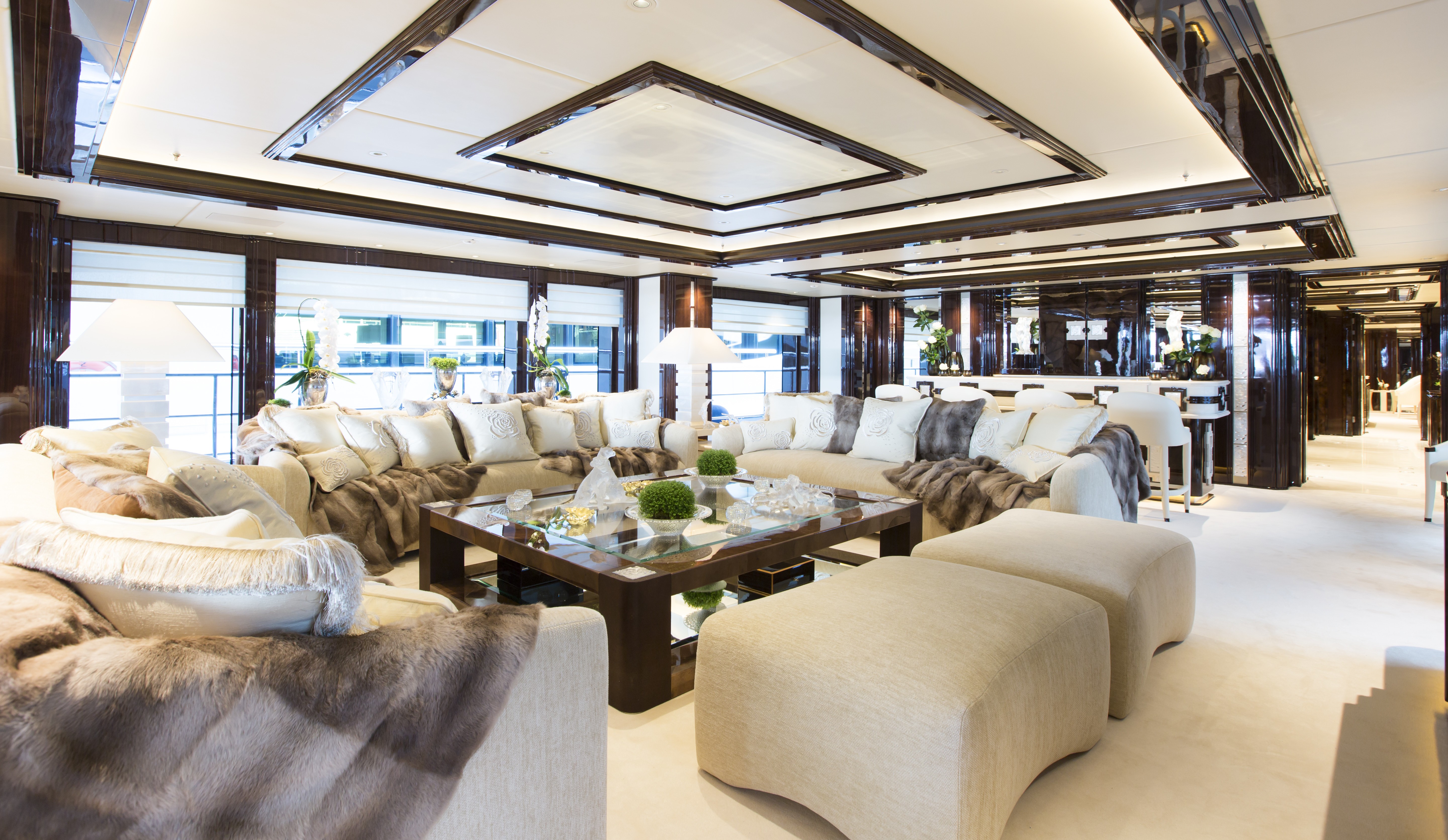 Interior - 0/46