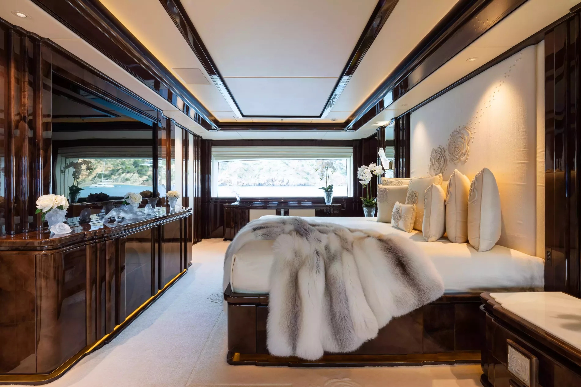 Interior - 26/46