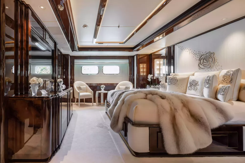 Interior - 29/46
