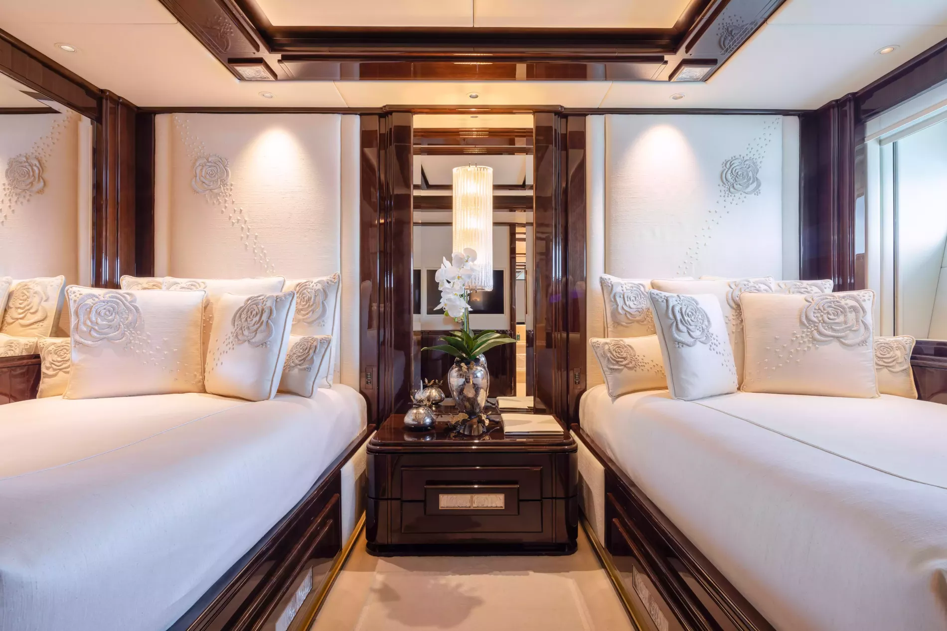 Interior - 37/46