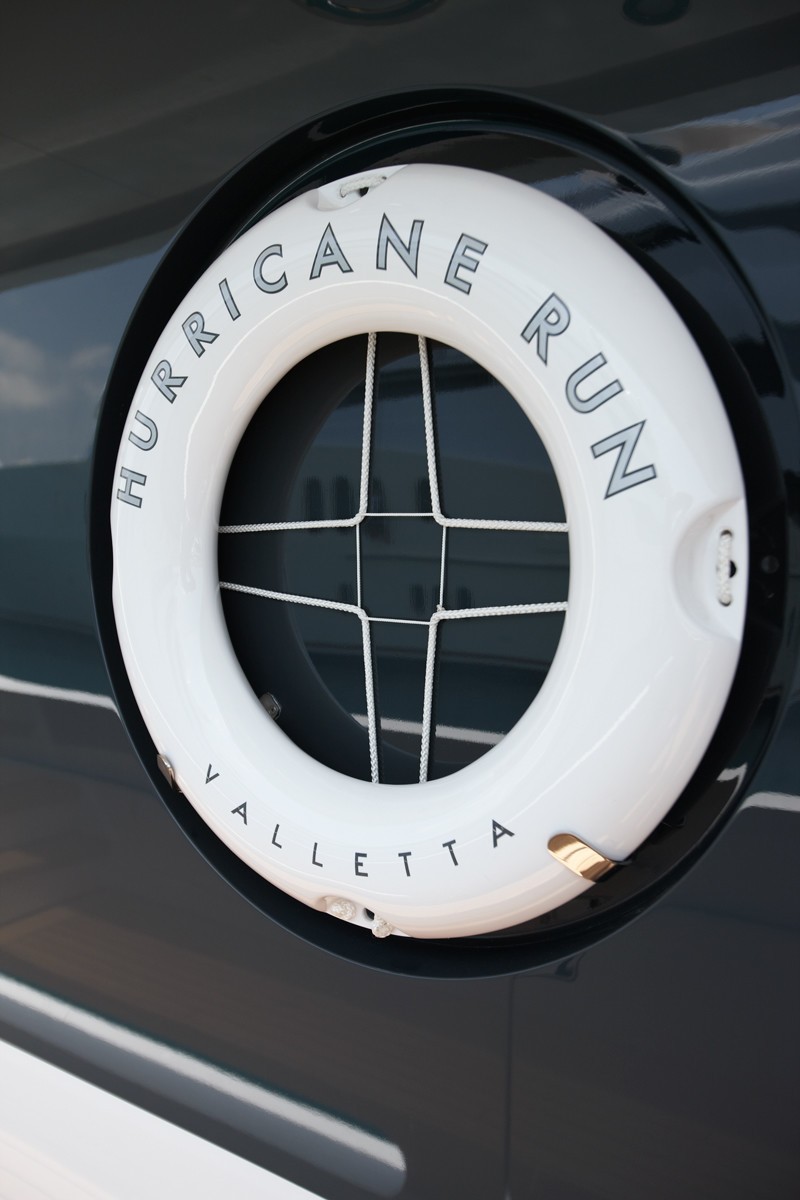 Exterior - 25/26