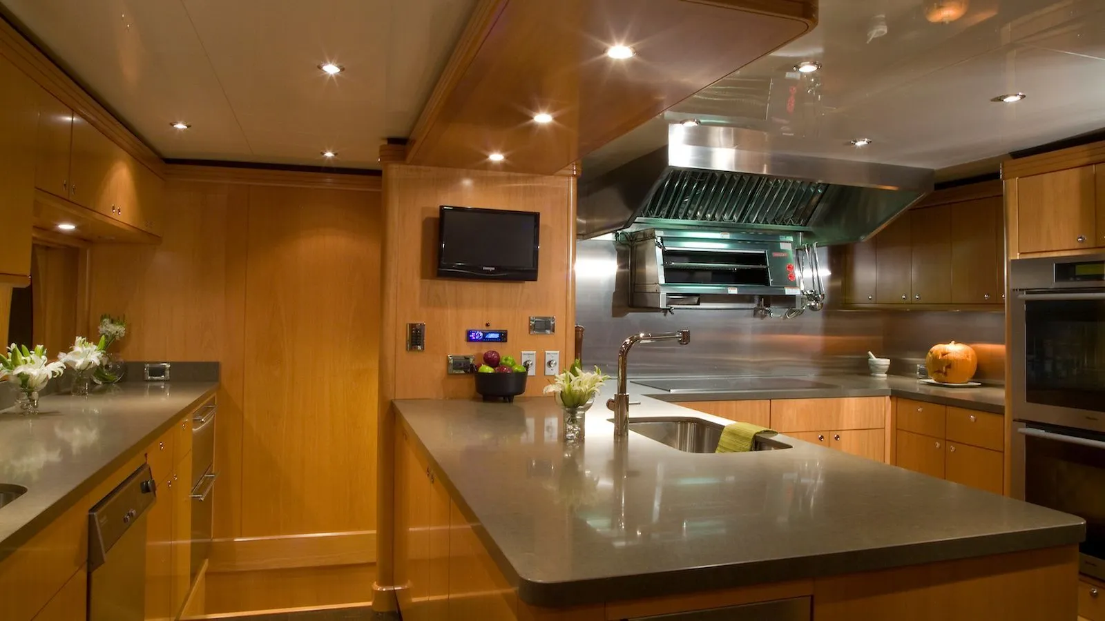 Interior - 29/33