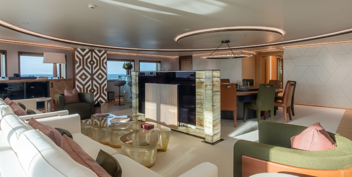 Interior - 17/46